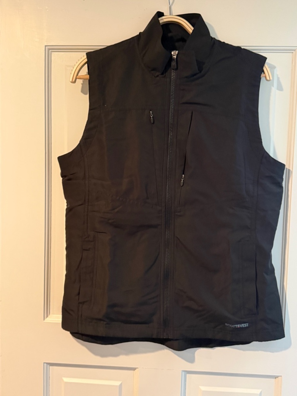Scottevest Women’s LightEST travel vest. Sz M